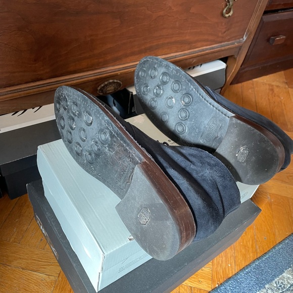 Selling these loved Thursday Chukka Boots. - Picture 3 of 3